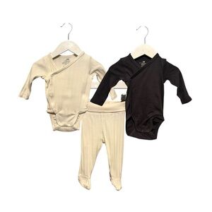 ⭐️ 5/$30 H&M Kids Organic Cotton Bodysuit Set size 3 Months